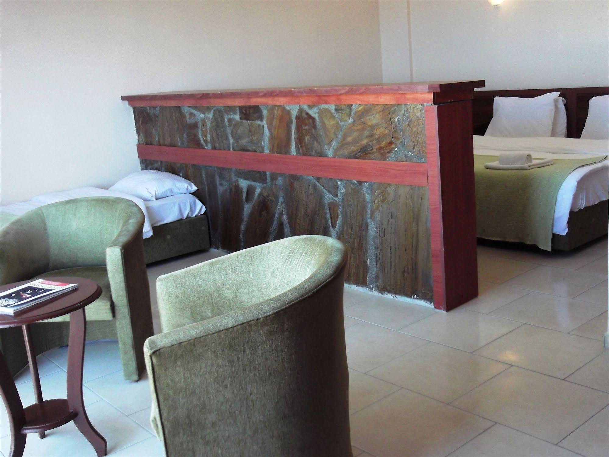 קוסדסי West Ada Hotel&Spa מראה חיצוני תמונה