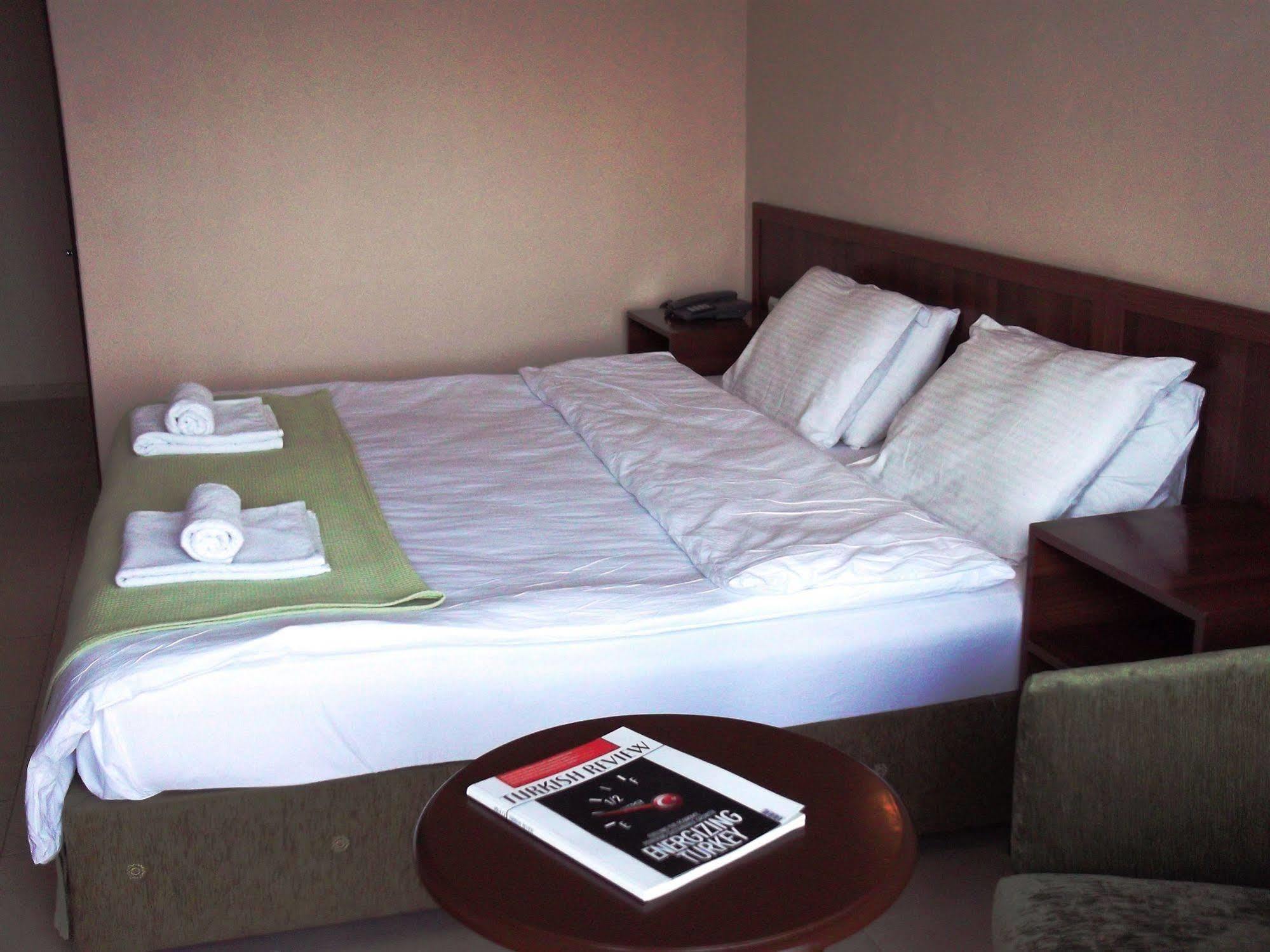 קוסדסי West Ada Hotel&Spa מראה חיצוני תמונה