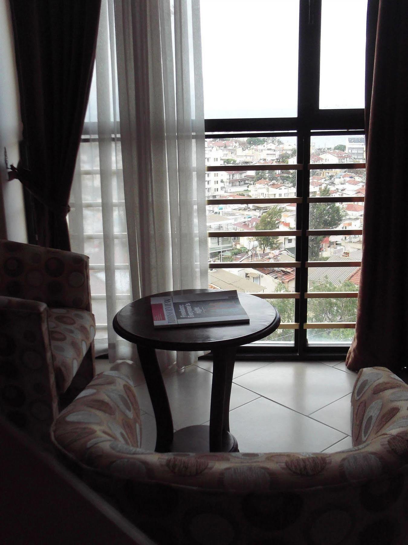 קוסדסי West Ada Hotel&Spa מראה חיצוני תמונה