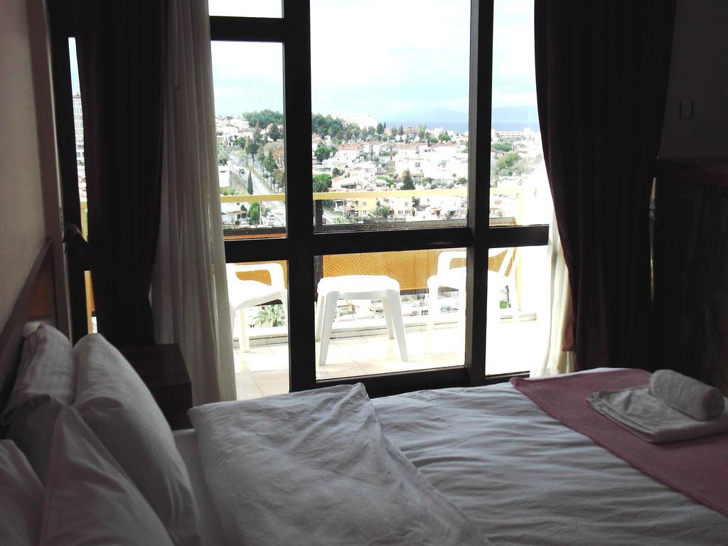 קוסדסי West Ada Hotel&Spa מראה חיצוני תמונה