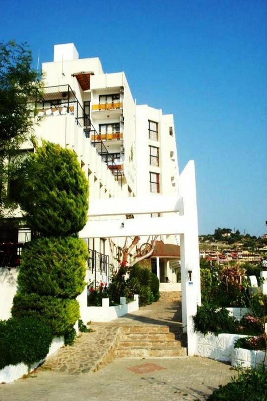 קוסדסי West Ada Hotel&Spa מראה חיצוני תמונה